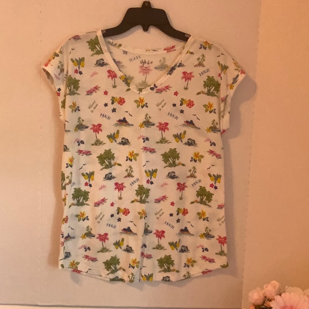Style & Co White and Pink Floral Short Sleeve Tee